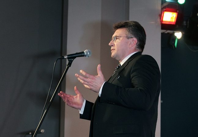 Суперректор спешит на помощь