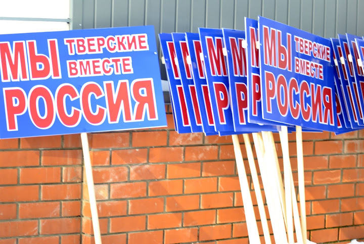 Юркая вошка первой на гребешке!
