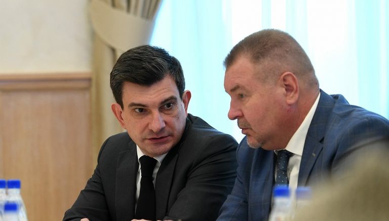 Решит ли преемник Дудукина «бологовский ребус»?