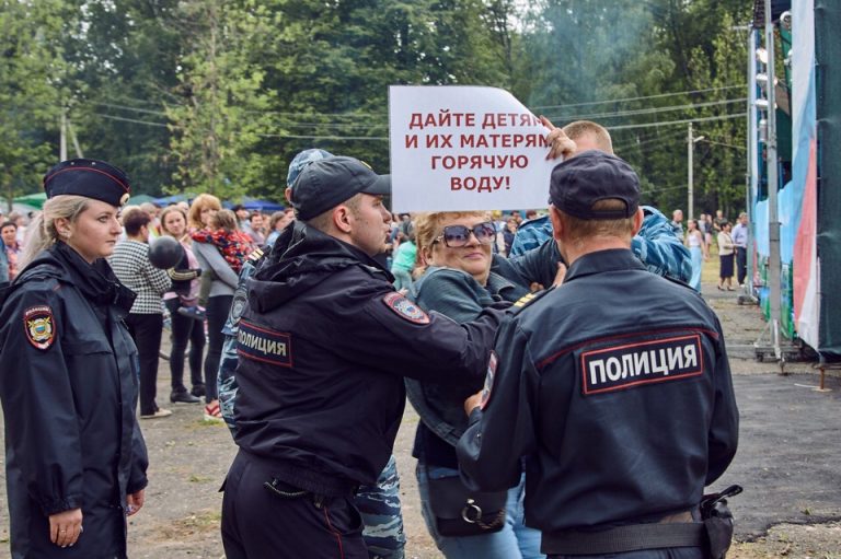 «Комми» пошли на Кимры