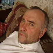 Папаша оставил сына в одиночестве