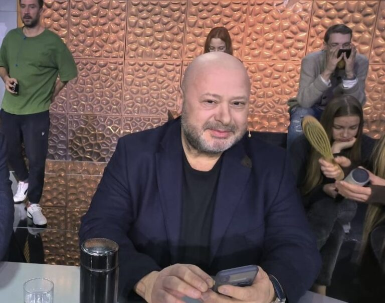 Возвращение политического компрачикоса