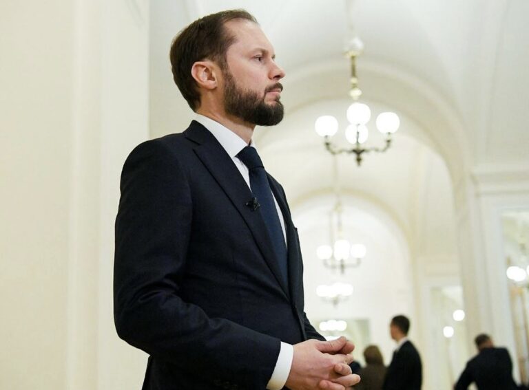 Мелькнувший на престоле